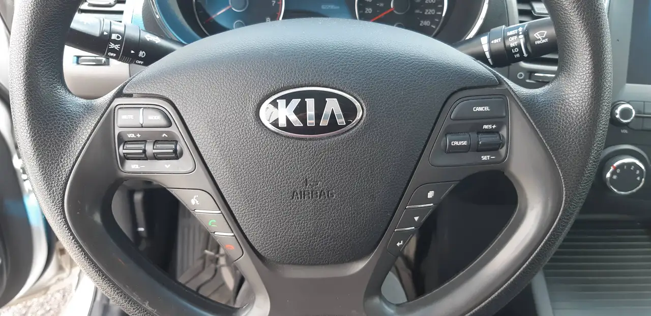 Kia Forte photo Kia Forte