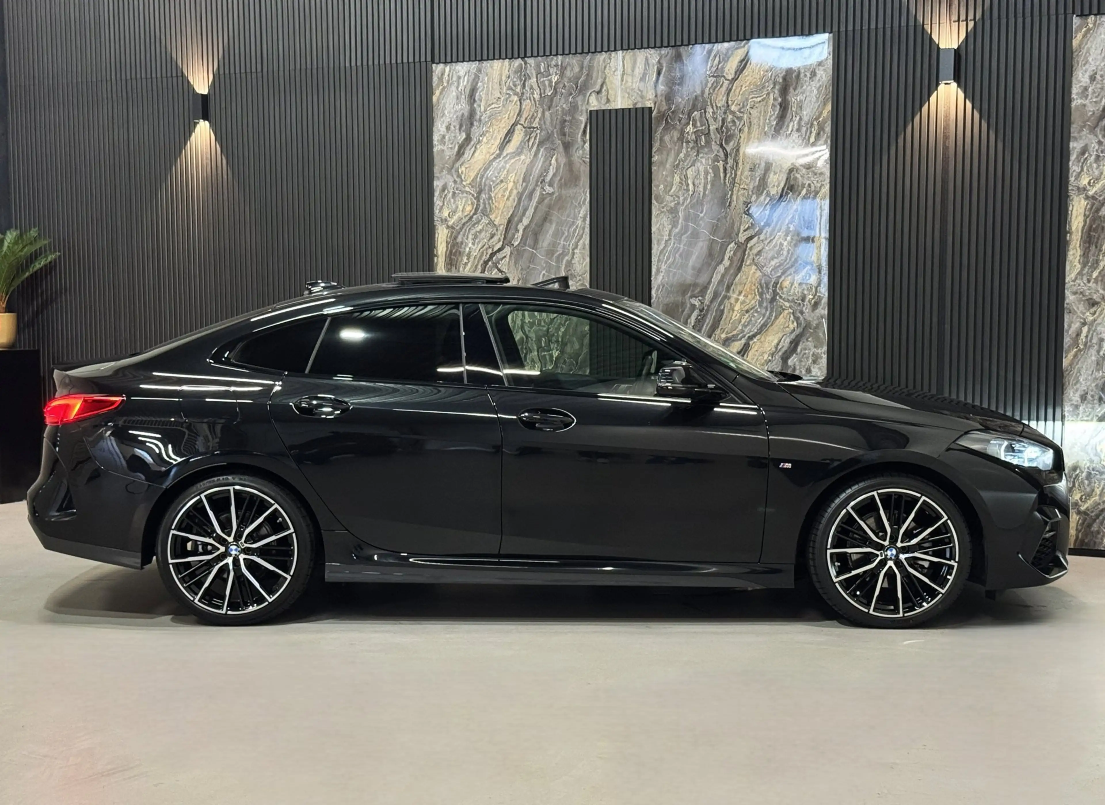 BMW 218 2-serie Gran Coupé 218i High Ex M-Sport|PANO|SFEER — photo 10