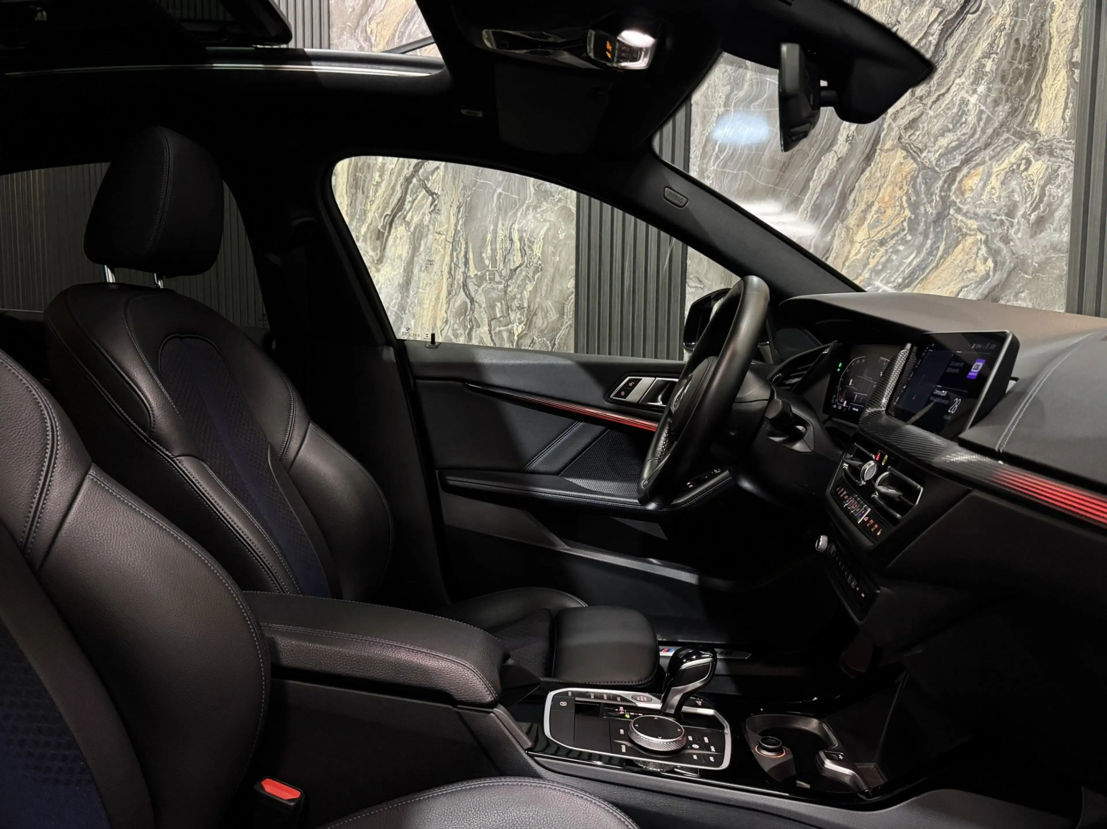 BMW 218 2-serie Gran Coupé 218i High Ex M-Sport|PANO|SFEER — photo 17
