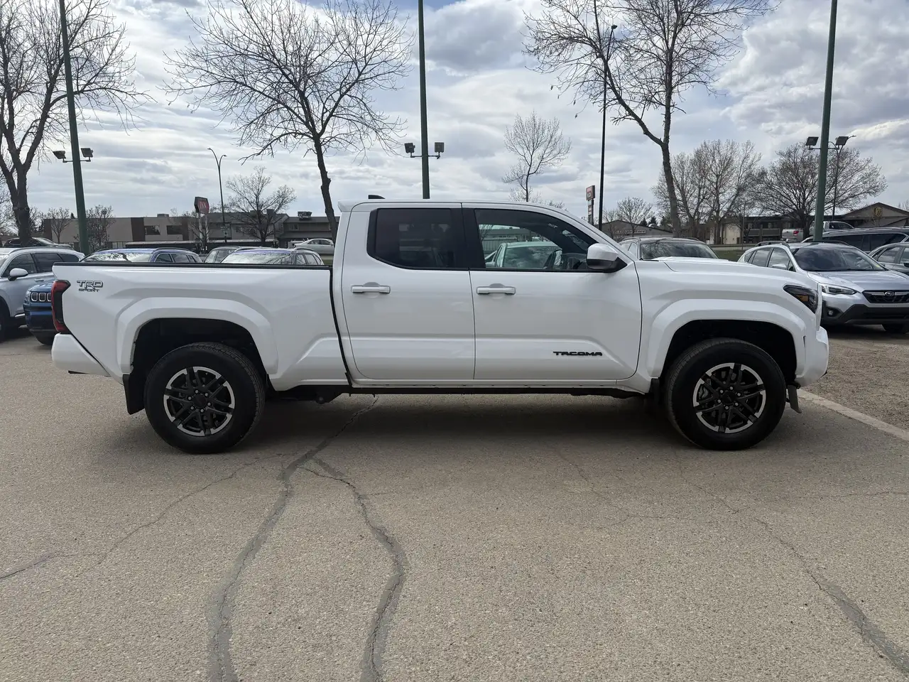 Toyota Tacoma снимка Toyota Tacoma