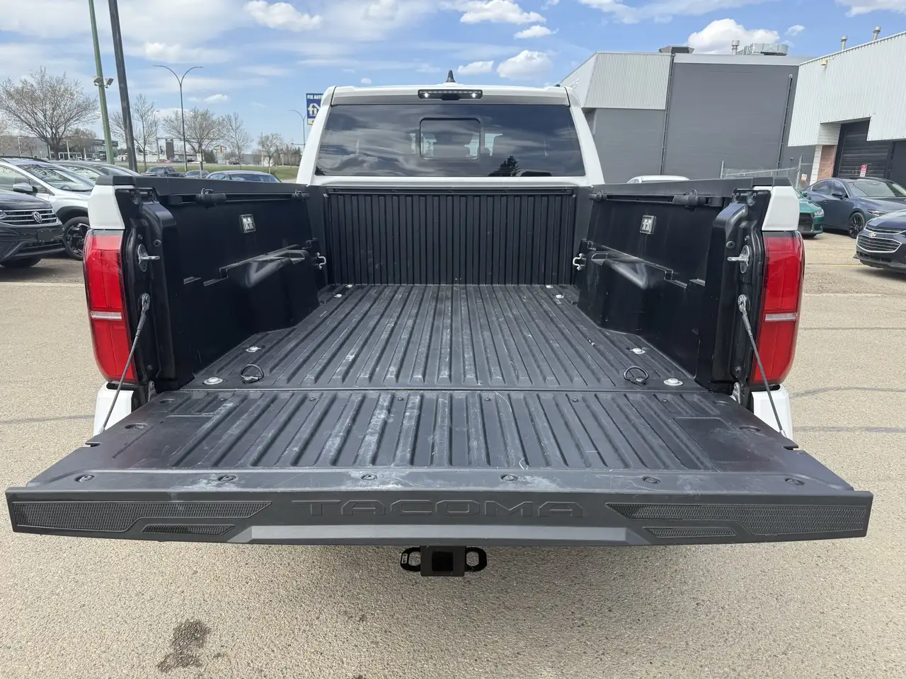 Toyota Tacoma снимка Toyota Tacoma