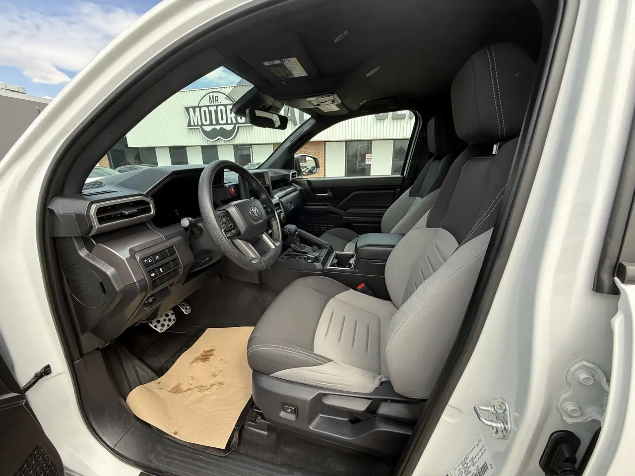 Toyota Tacoma снимка Toyota Tacoma
