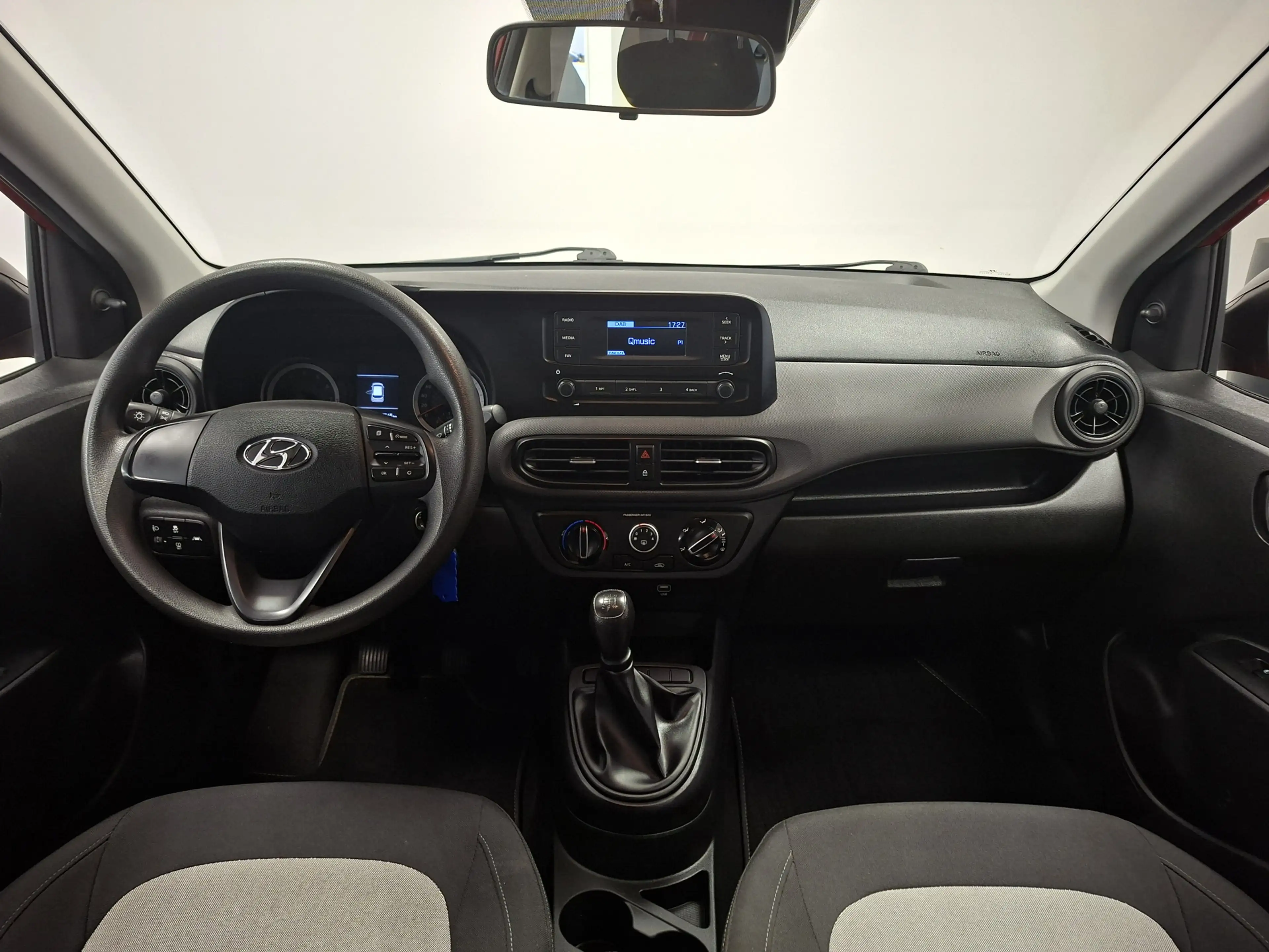 Hyundai i10 1.0 Comfort 5-zits — photo 3