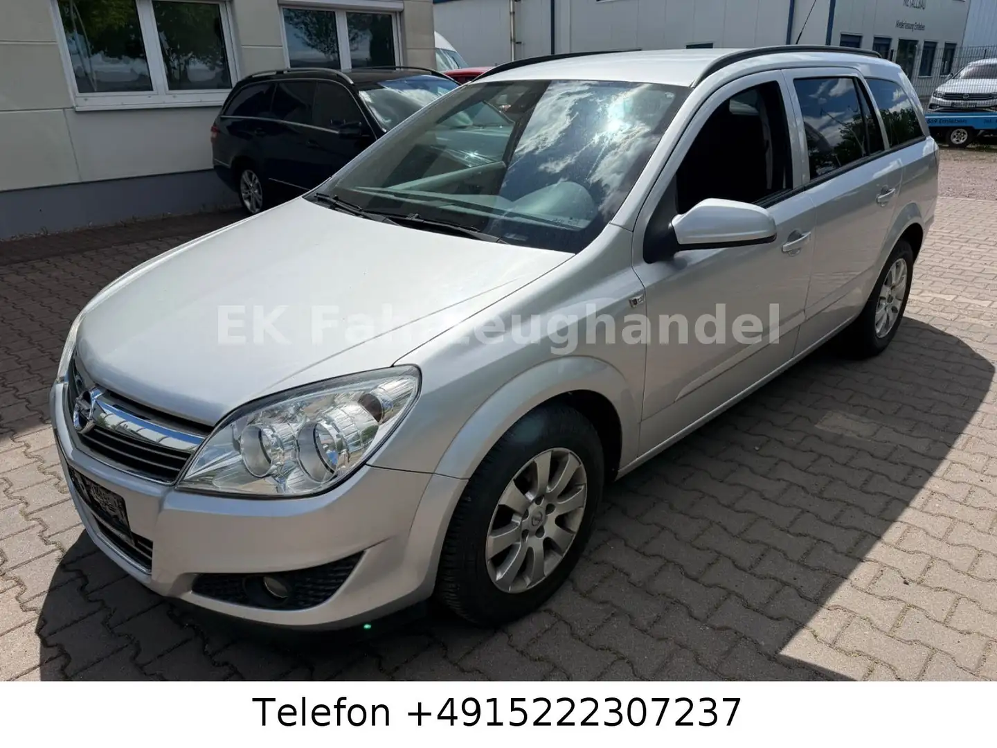 Opel Astra H Caravan Edition Argent - 1