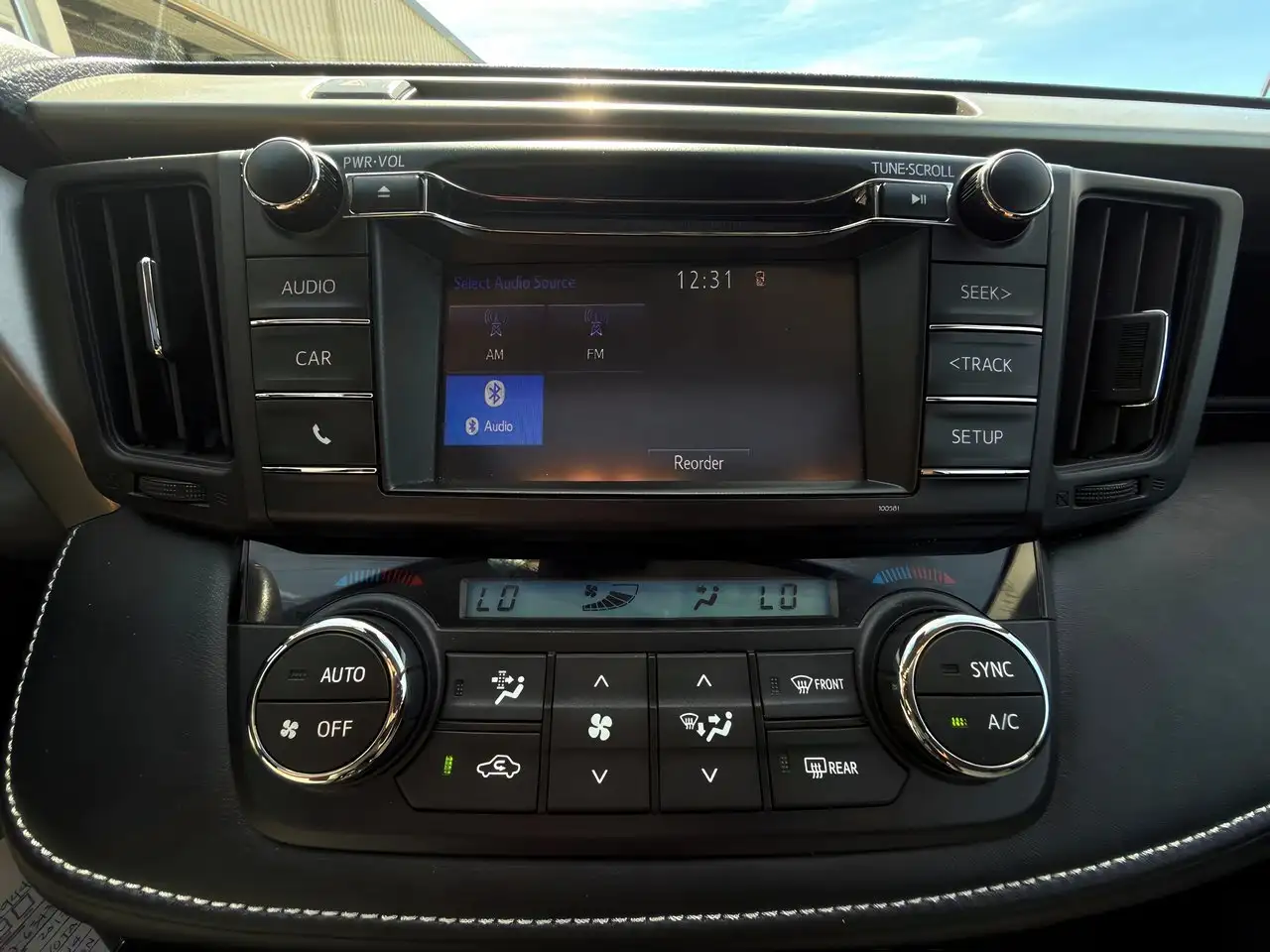 Toyota RAV 4 photo Toyota RAV 4