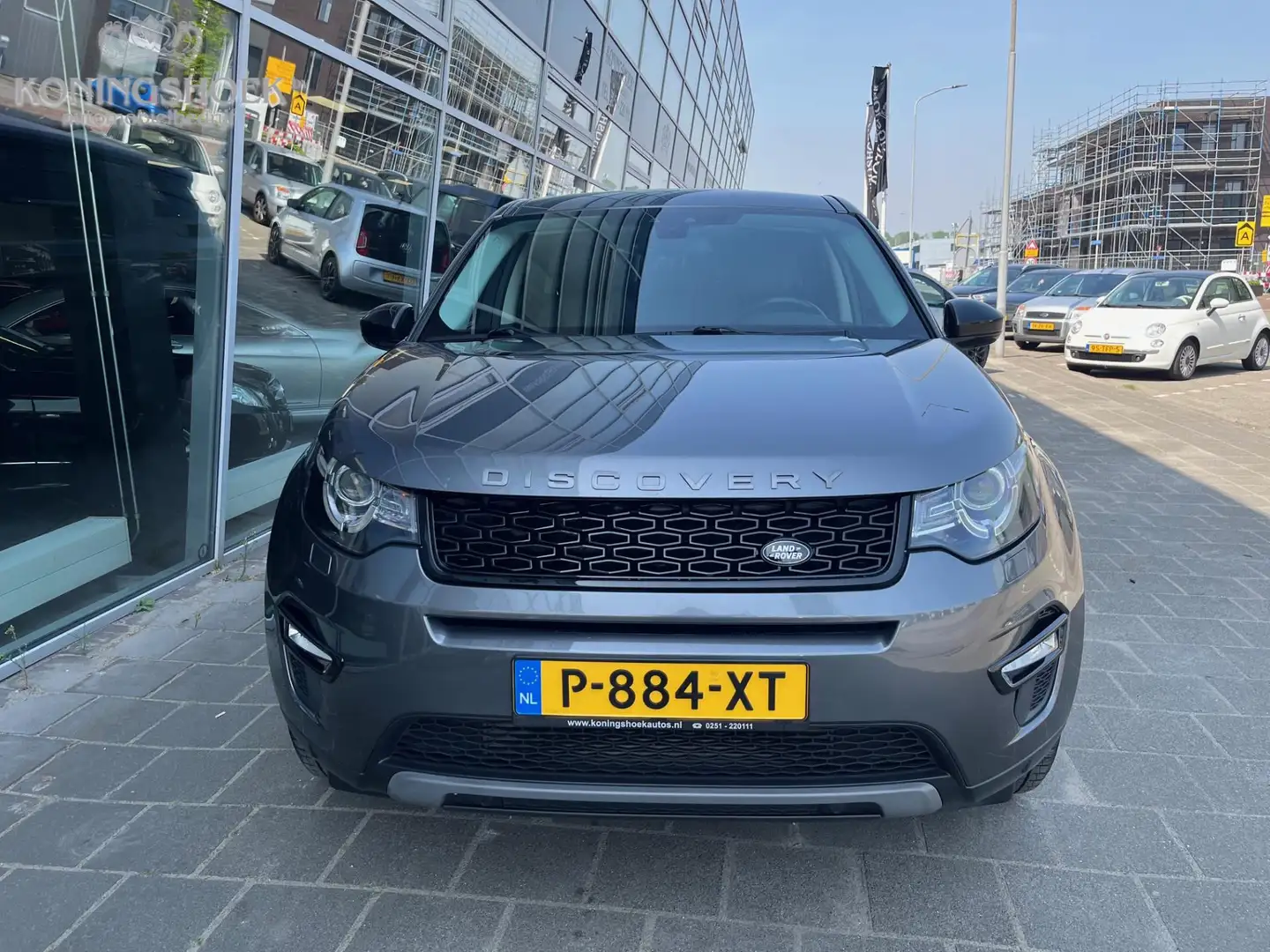 Land Rover Discovery Sport 2.0 Si4 HSE Grau - 2
