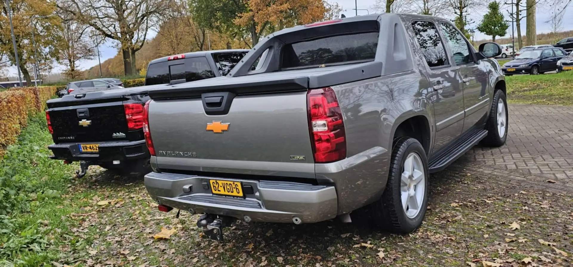 Chevrolet Avalanche Avalanche 5.3 V8 4WD Zilver - 2
