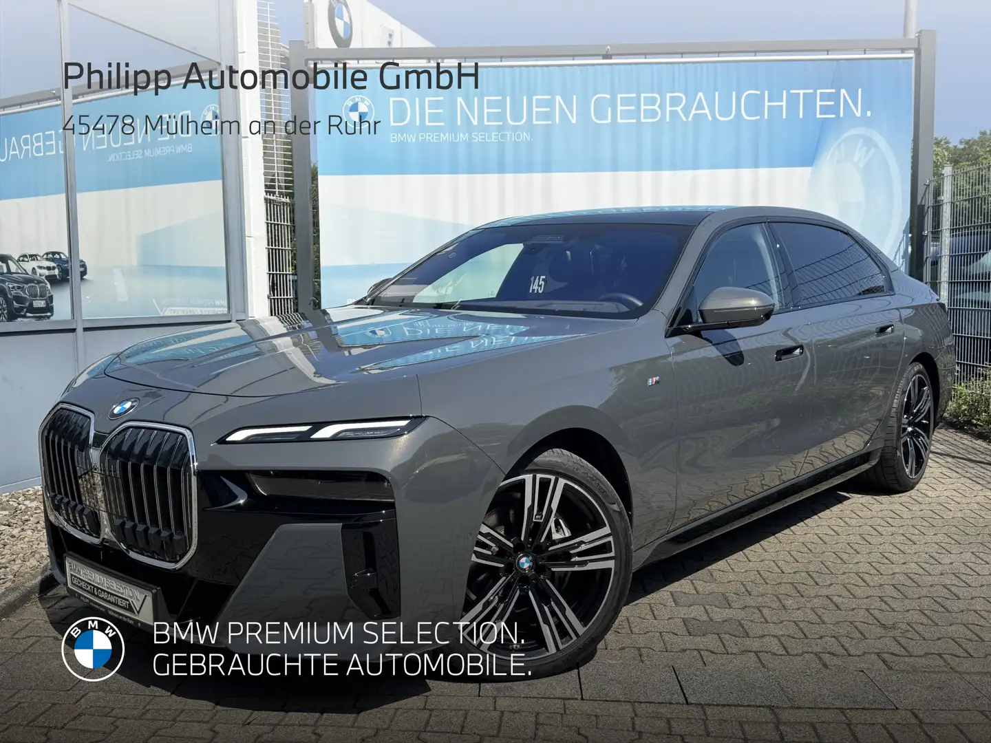 BMW 740 d xDrive M Sport 21z PanoSKY Autobahnas Sthzg Szürke - 2