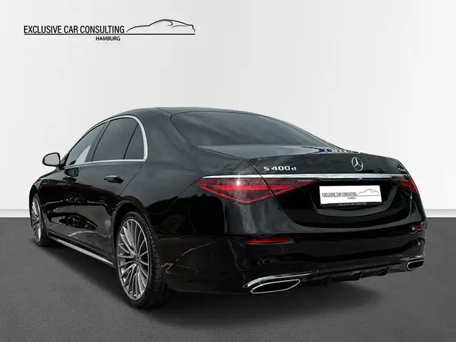 Mercedes-Benz S-Class view 4