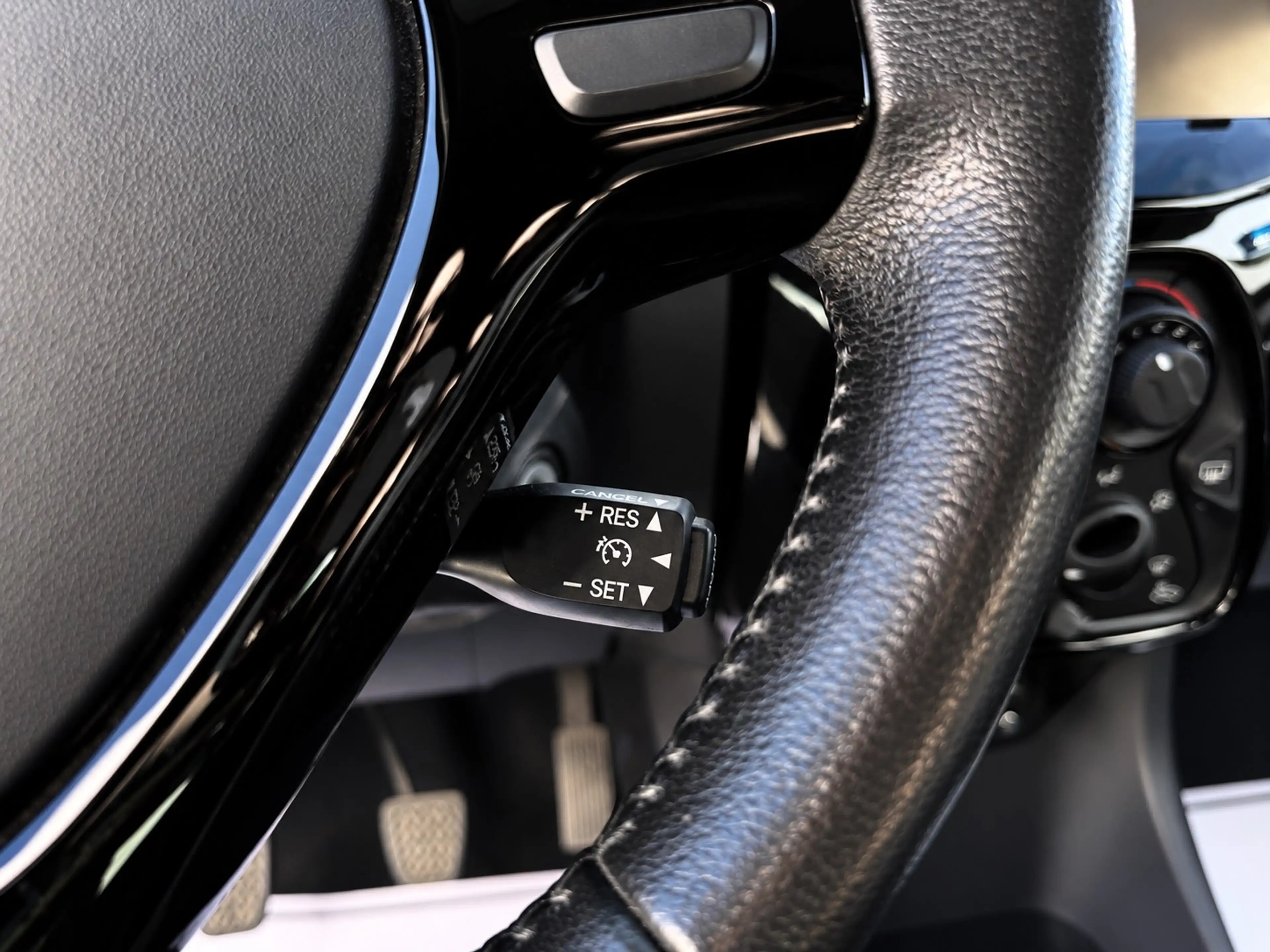 Peugeot 108 1.0 essence moteur Toyota✅édition spéciale ✅ — photo 12