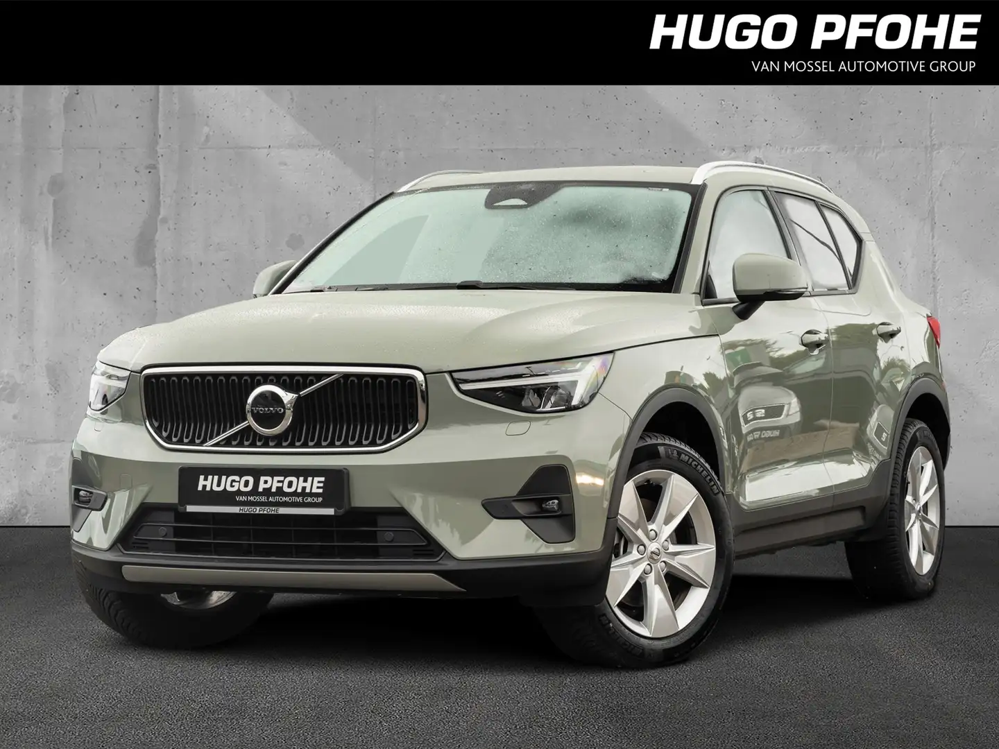 Volvo XC40 XC 40 2WD Core . RFK. SHZ. Tempomat Grün - 1