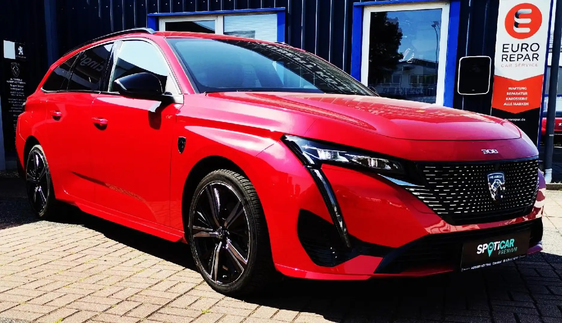 Peugeot 308 GT Automatik, Navi, Ganzjahresreifen Rot - 2