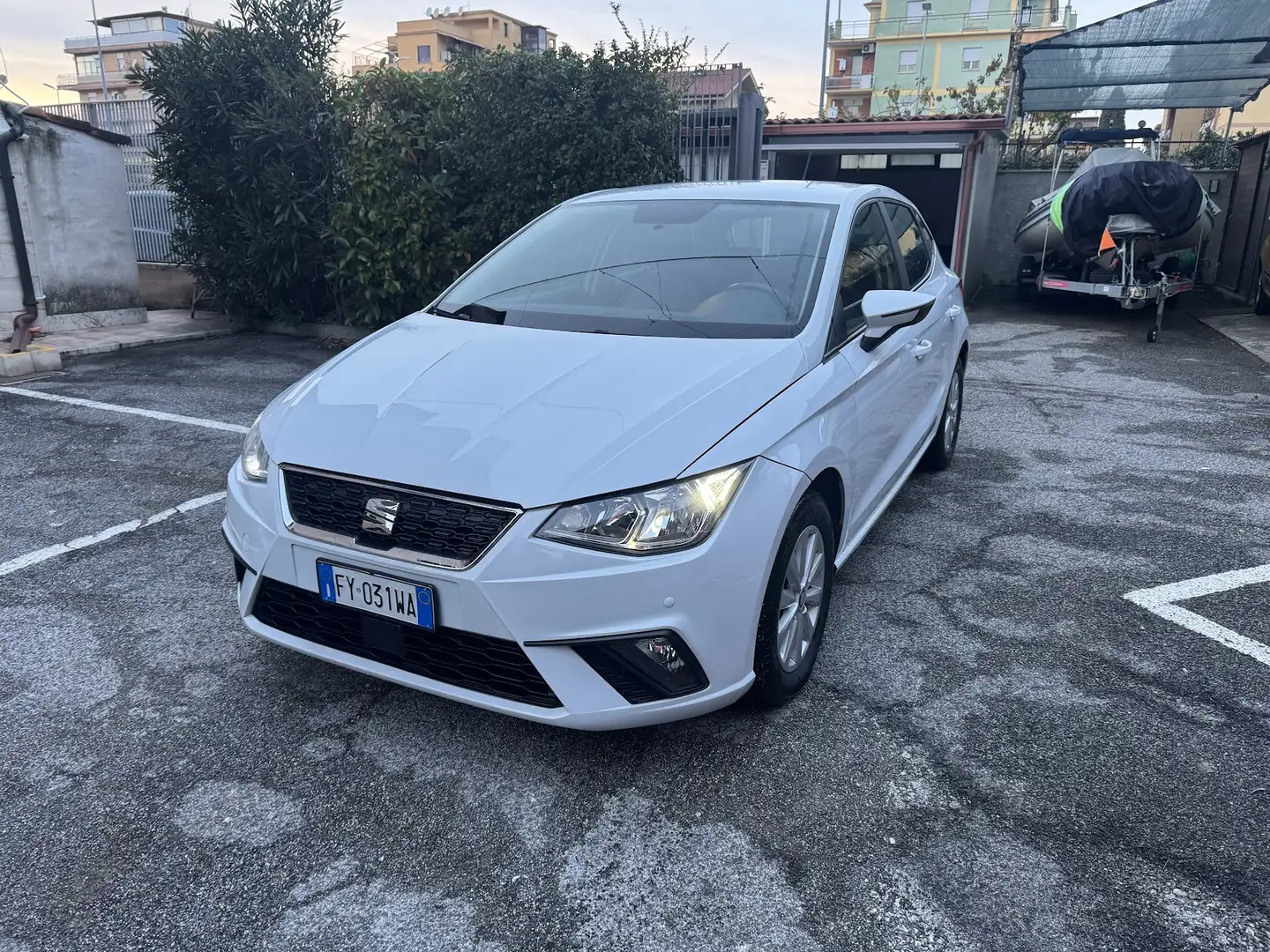 SEAT Ibiza Ibiza V 2017 1.0 tgi FR 90cv - 1