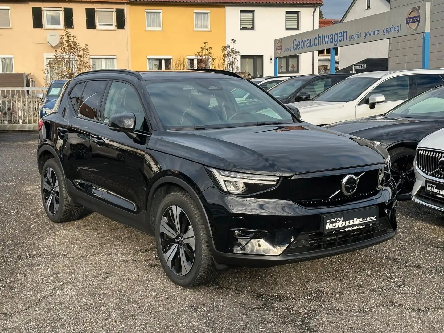 Volvo XC40 Ultimate Pure Electric AWD-Twin-Motor Schwarz - 1