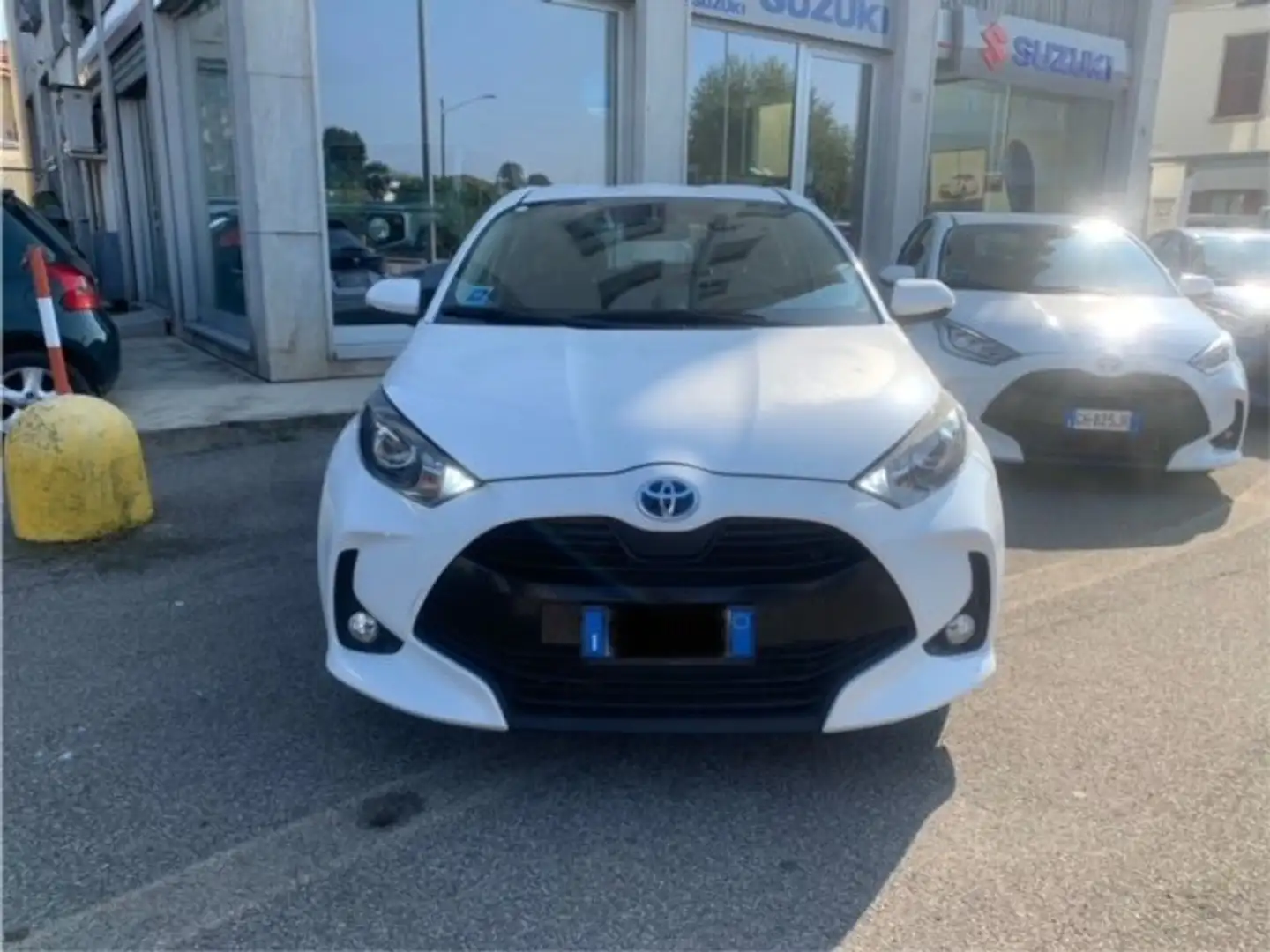 Toyota Yaris Yaris Hybrid 1.5 Active Automatica NEOPATENTATI Blanco - 1