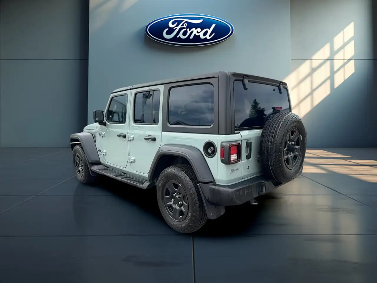 Jeep Wrangler снимка Jeep Wrangler