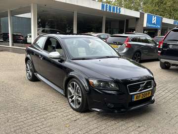 2.4i 170pk Aut R-Design Schuifdak BTW voordeel €45