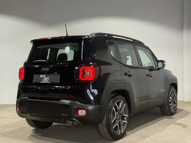 Jeep Renegade view 7