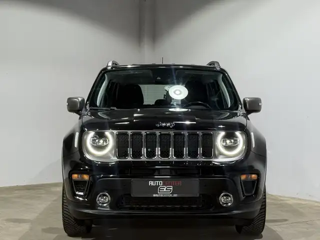Jeep Renegade view 3