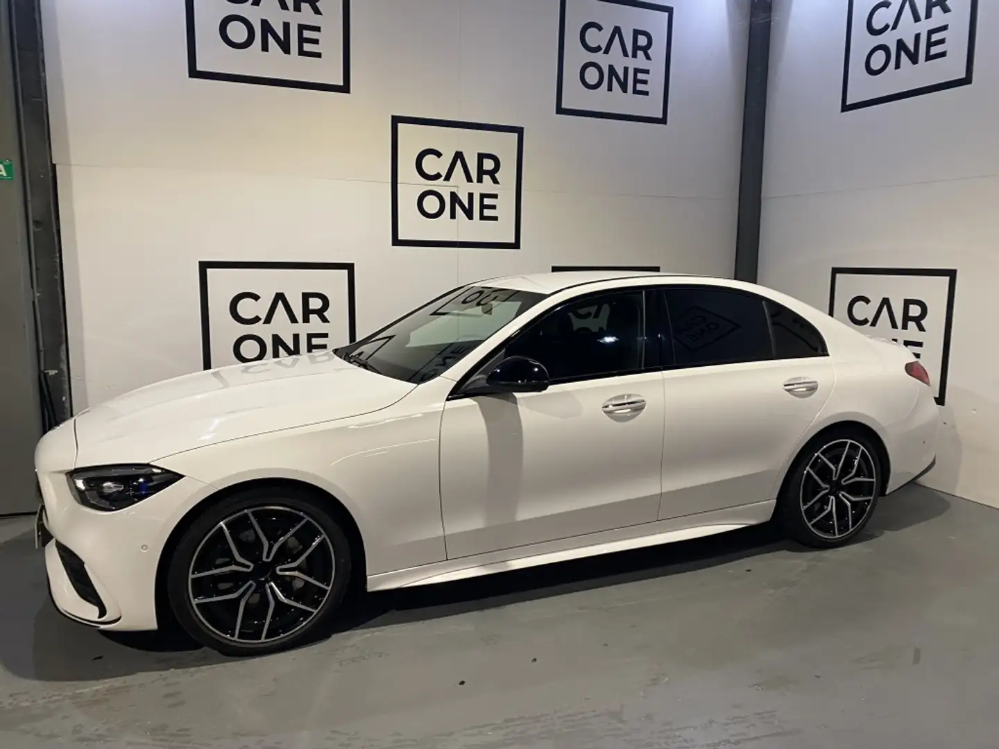 Mercedes-Benz C 220 220d 9G-Tronic Weiß - 2