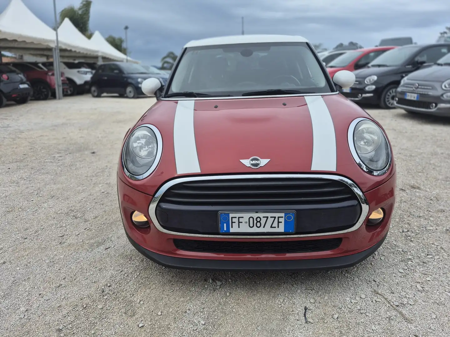 MINI Cooper D Mini 1.5 Cooper D 5p Červená - 2
