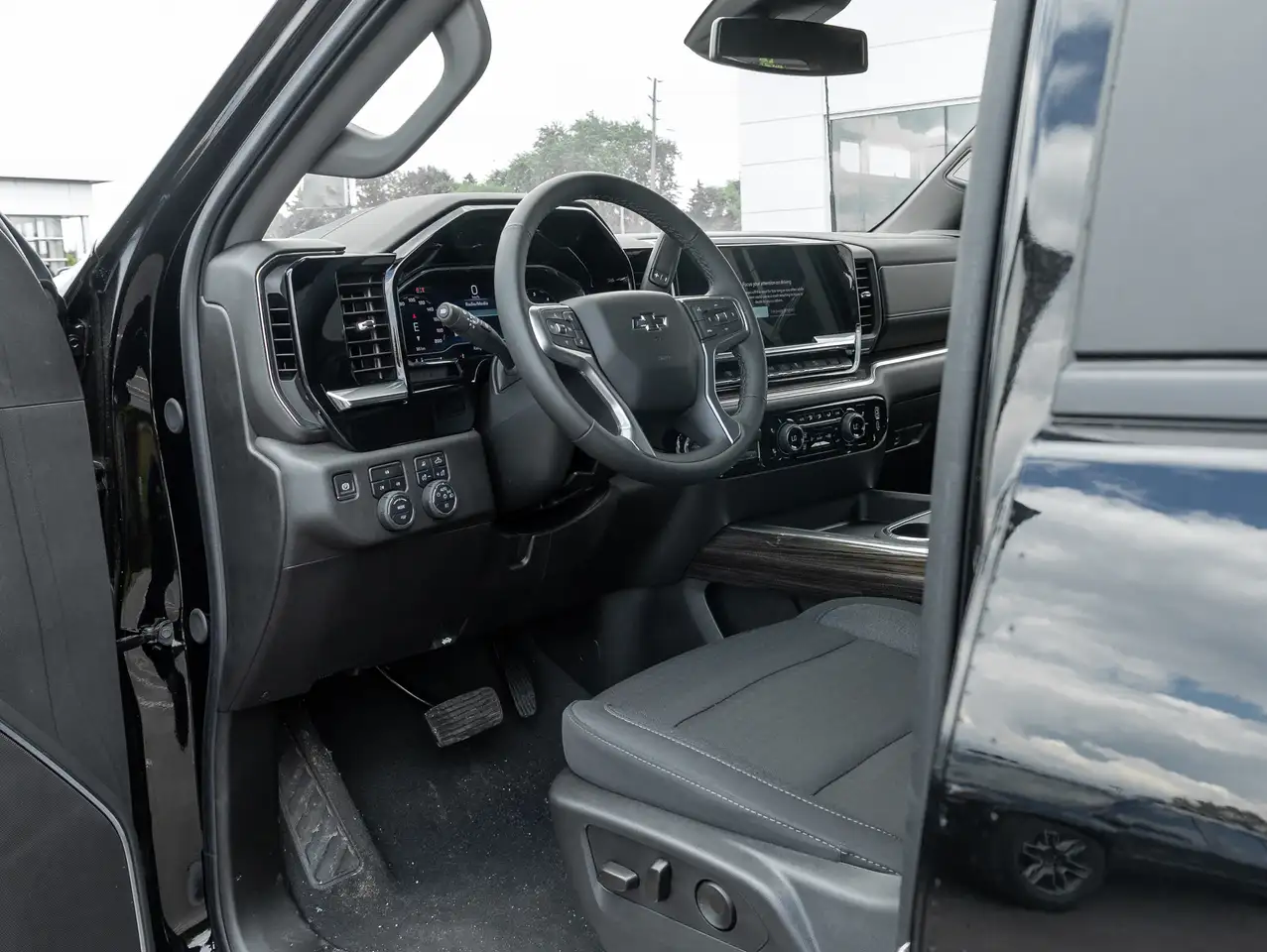 Chevrolet Silverado 2500 снимка Chevrolet Silverado 2500