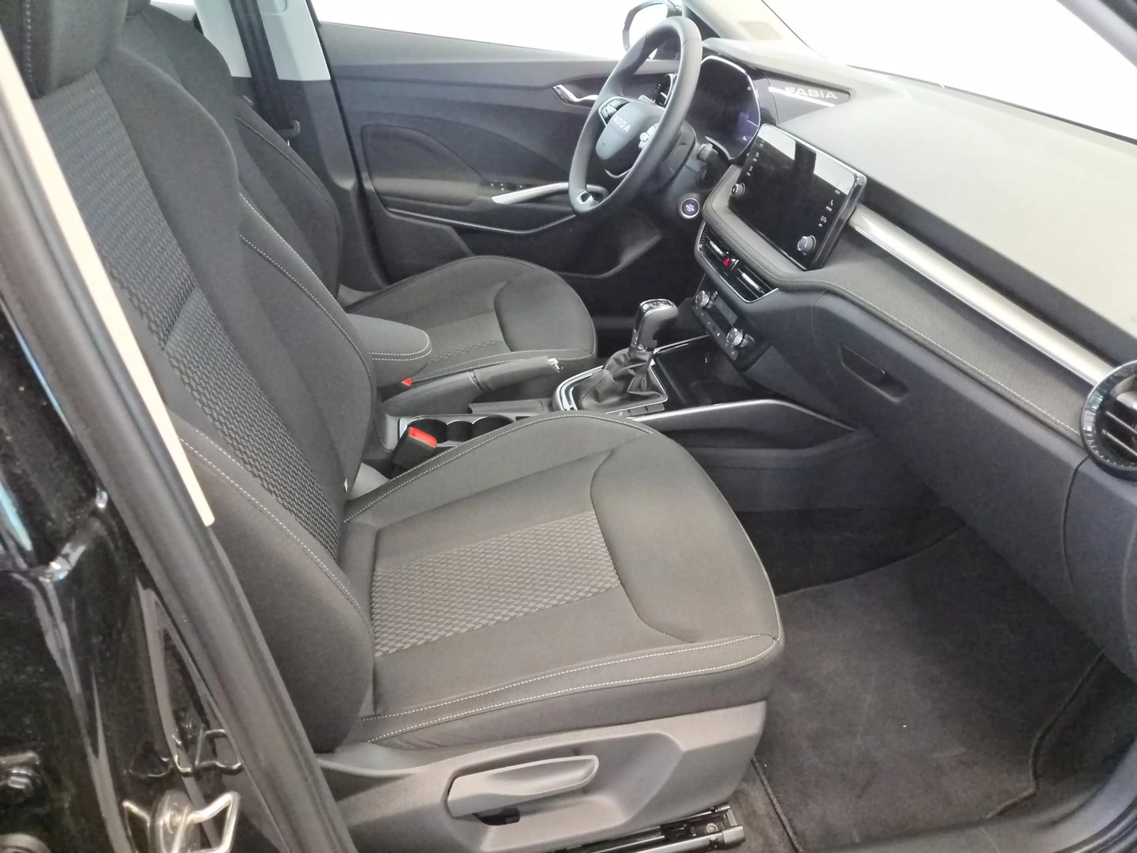 Skoda Fabia Selection TSI DSG — photo 6