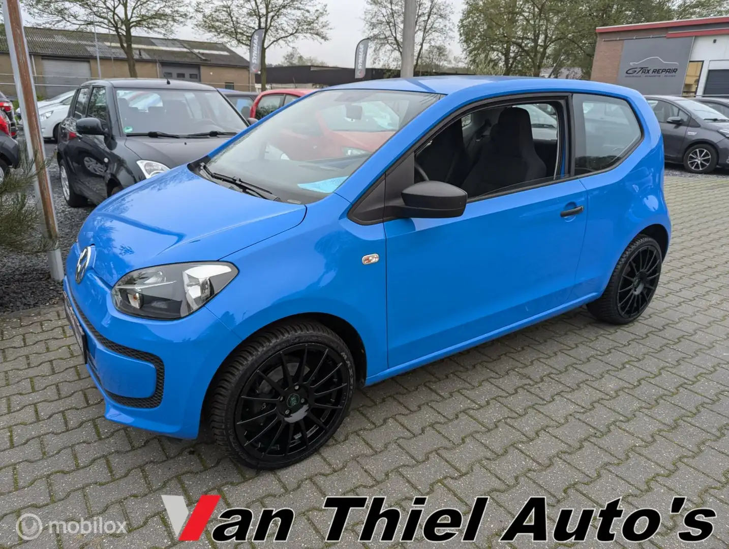 Volkswagen up! 1.0 move up! BlueMotion Modrá - 1