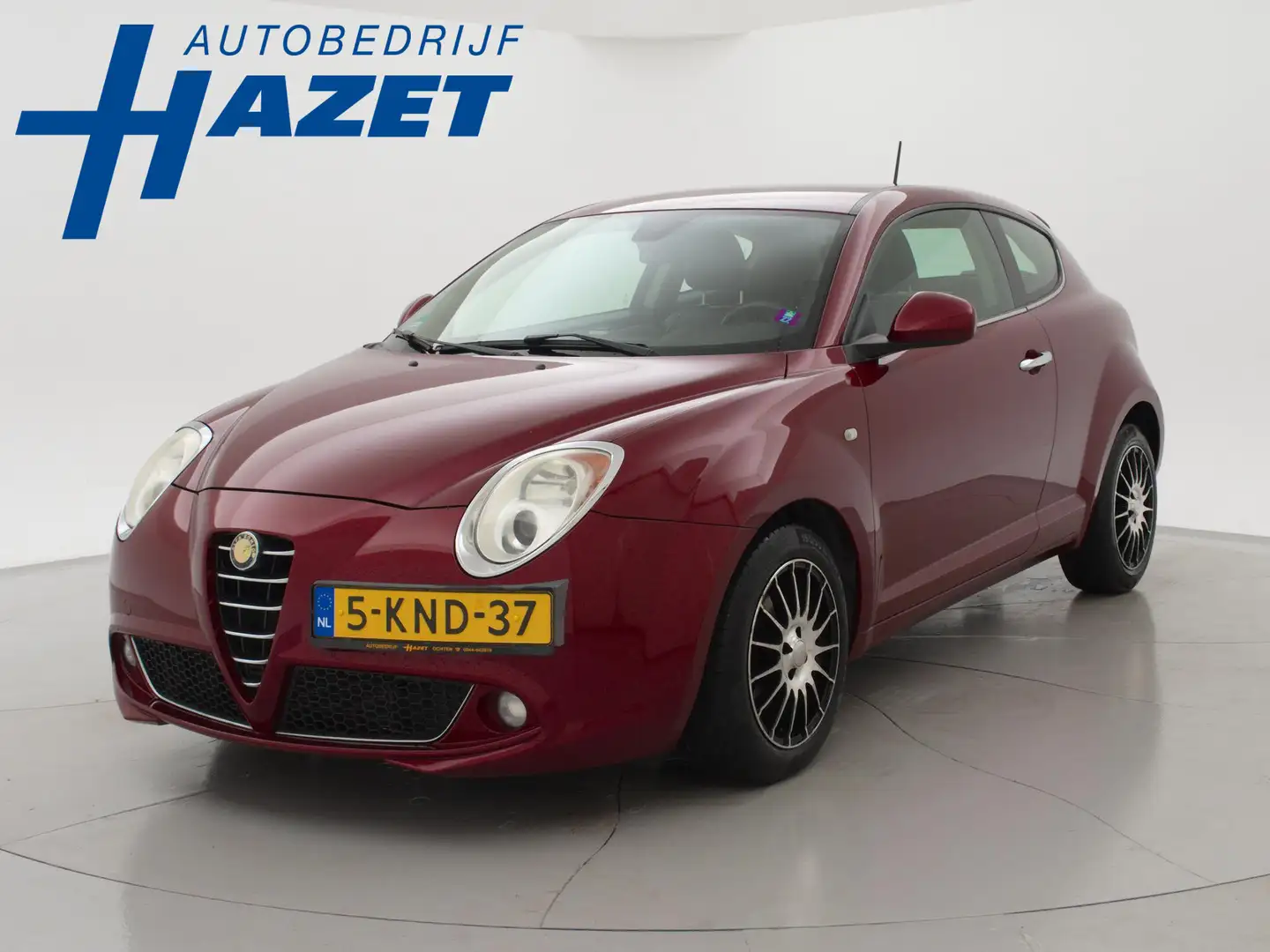 Alfa Romeo MiTo 1.3 JTDm DISTINCTIVE + LEDER | TREKHAAK Rood - 1
