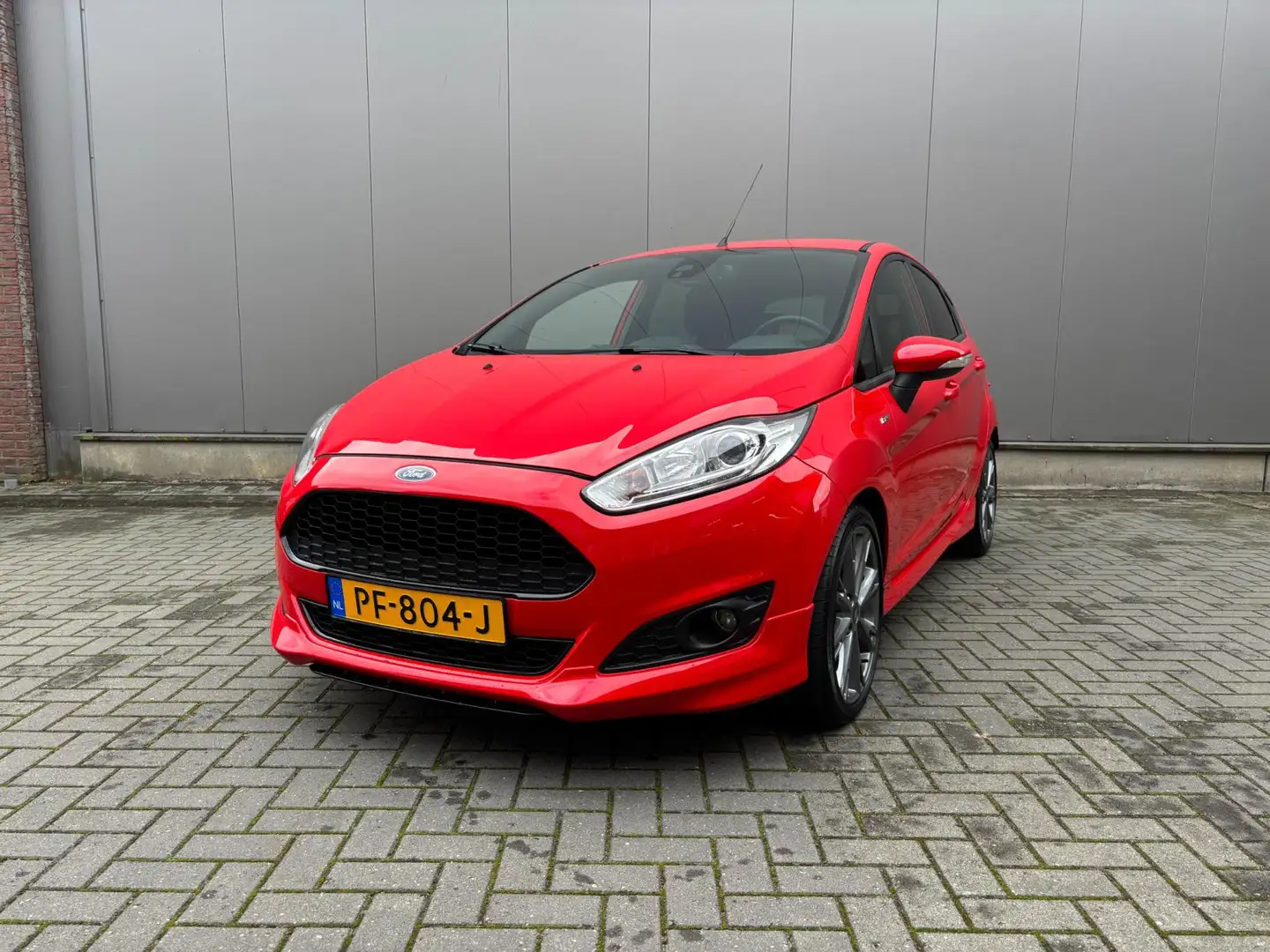 Ford Fiesta 1.0 EcoBoost ST Line Rood - 1