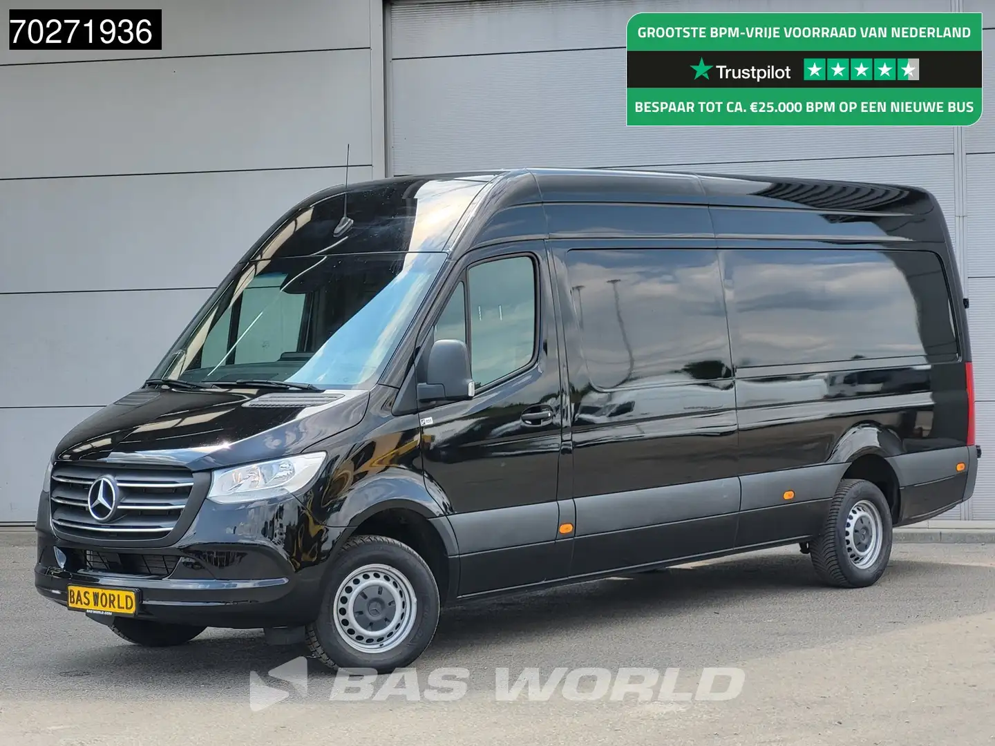 Mercedes-Benz Sprinter 317 CDI Automaat L3H2 3.5t trekhaak Airco Camera M Zwart - 1