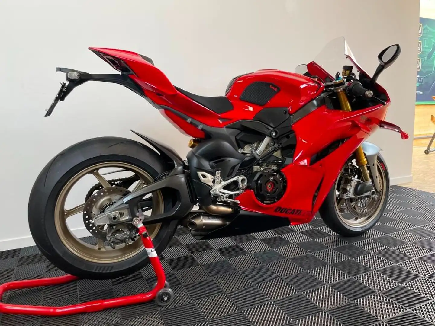 Ducati Panigale V4 S Silencieux Akrapovic + Tva Récupérable Rood - 2