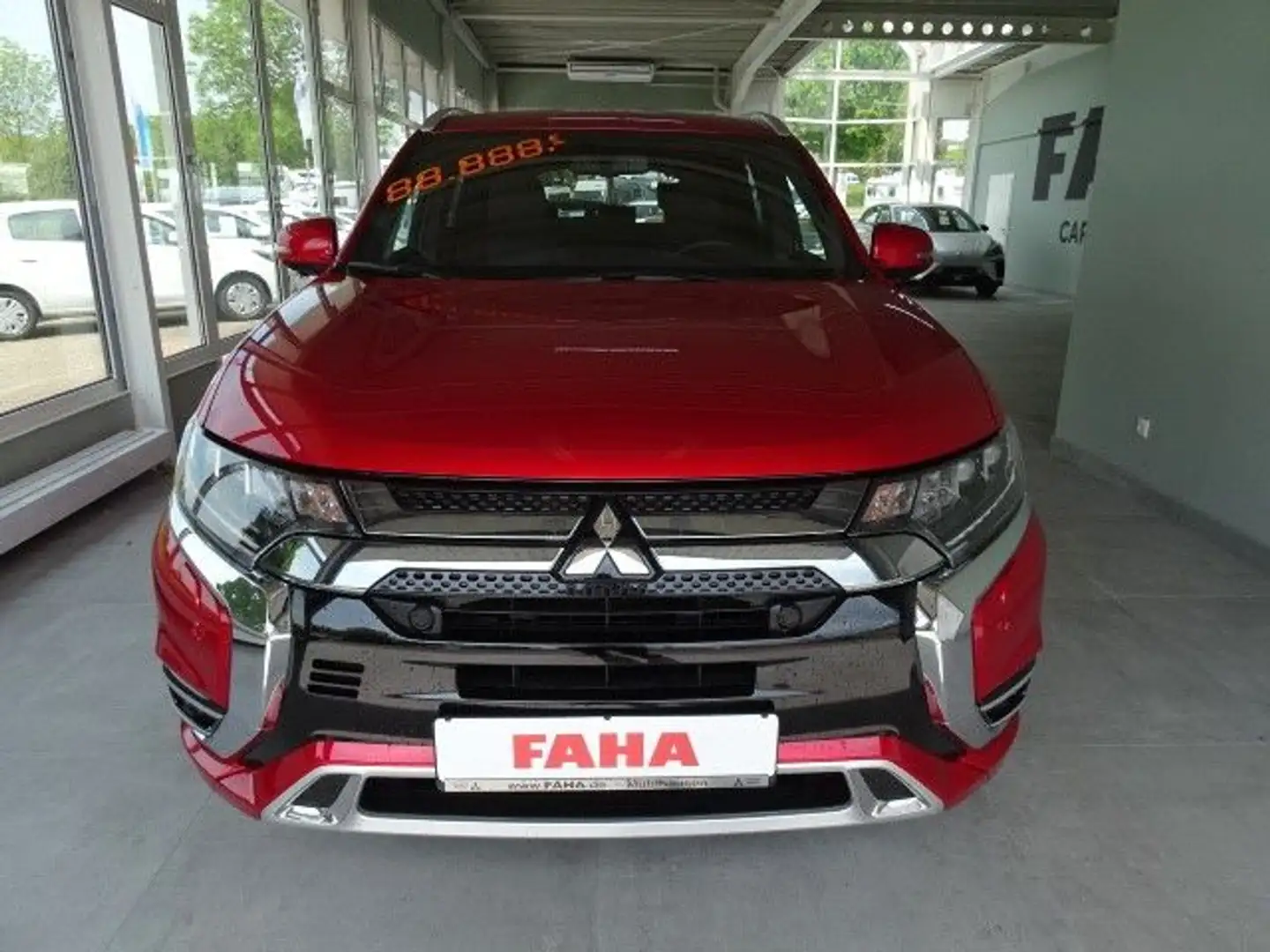 Mitsubishi Outlander Outlander PHEV Plus Spirit 4WD Rouge - 2