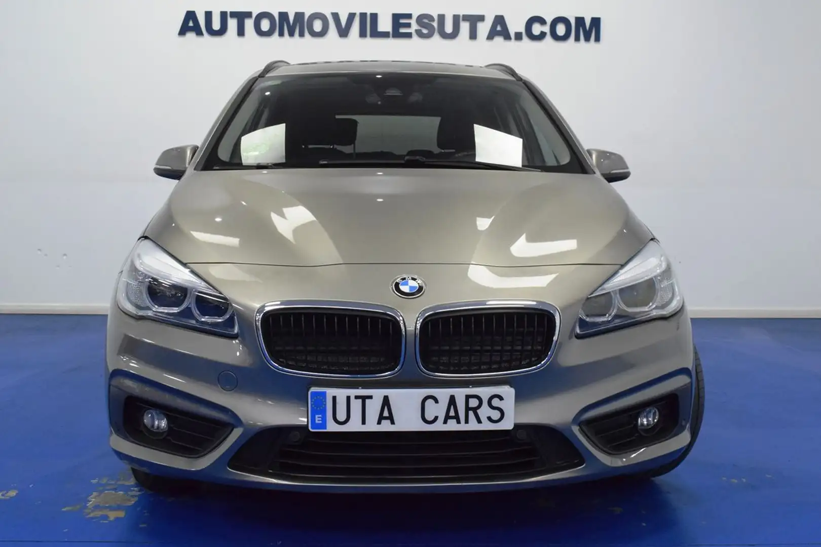 BMW 218 218d Gran Tourer Grijs - 2