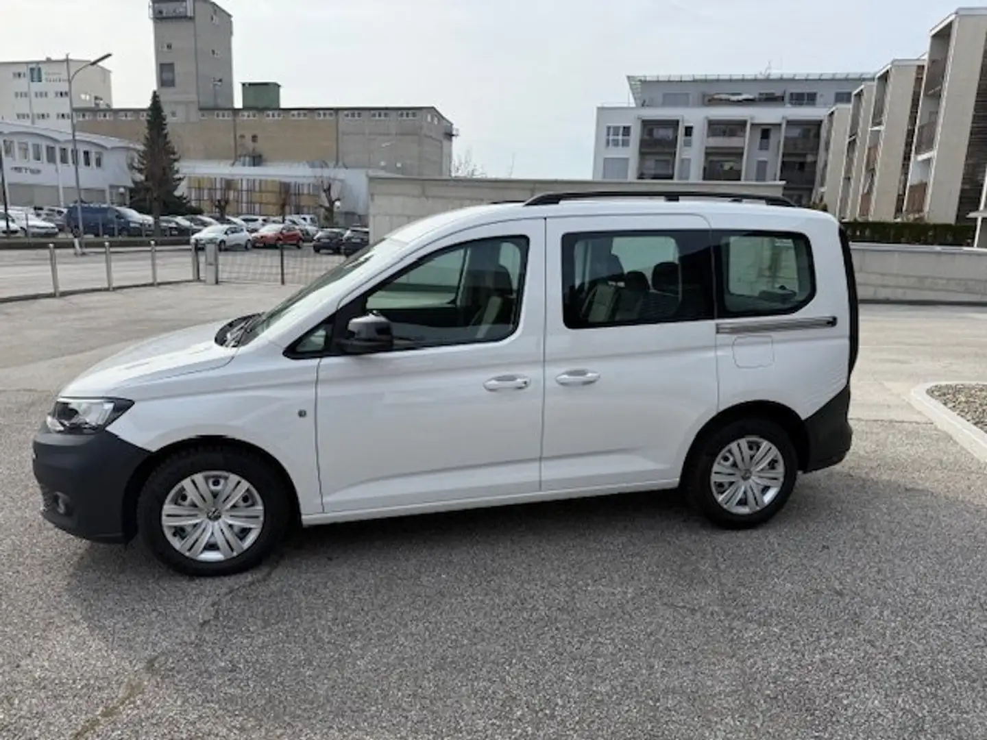 Volkswagen Caddy Edition Automatik Weiß - 2