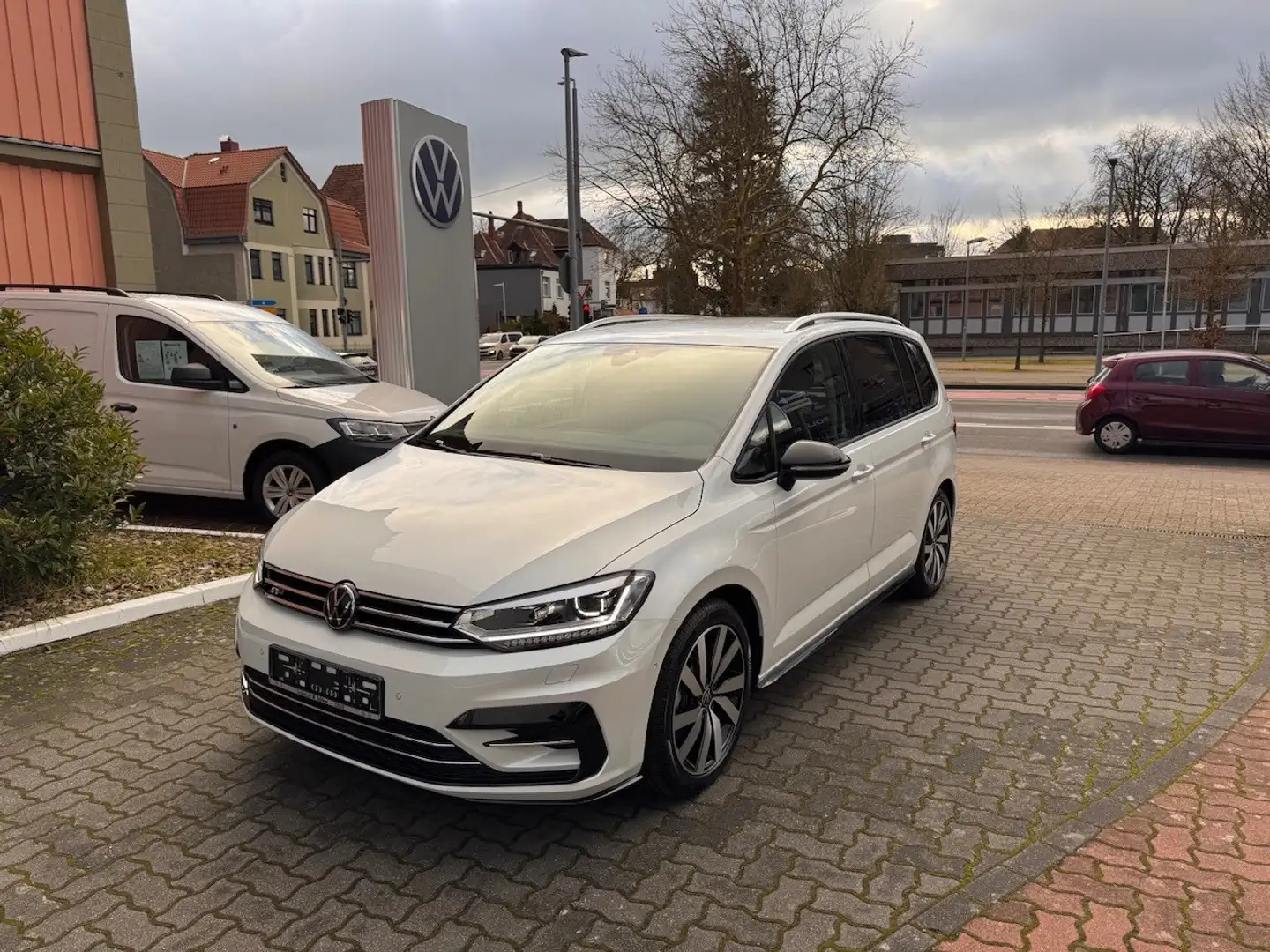 Volkswagen Touran 2.0 TDI GOAL R-Line/7-Sitze/LED/AHK/Navi/RFK Blanc - 1