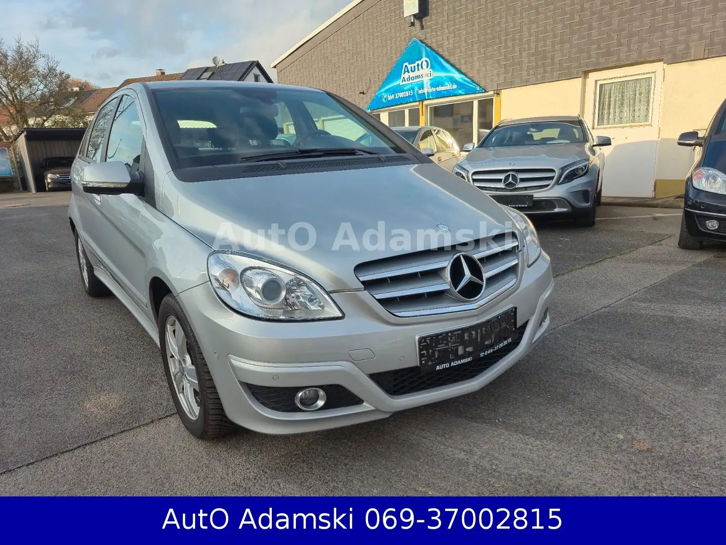 Mercedes-Benz B 200 Autotr 2.Hand P-Assist Klimaaut. 92tkm AHK Silber - 1