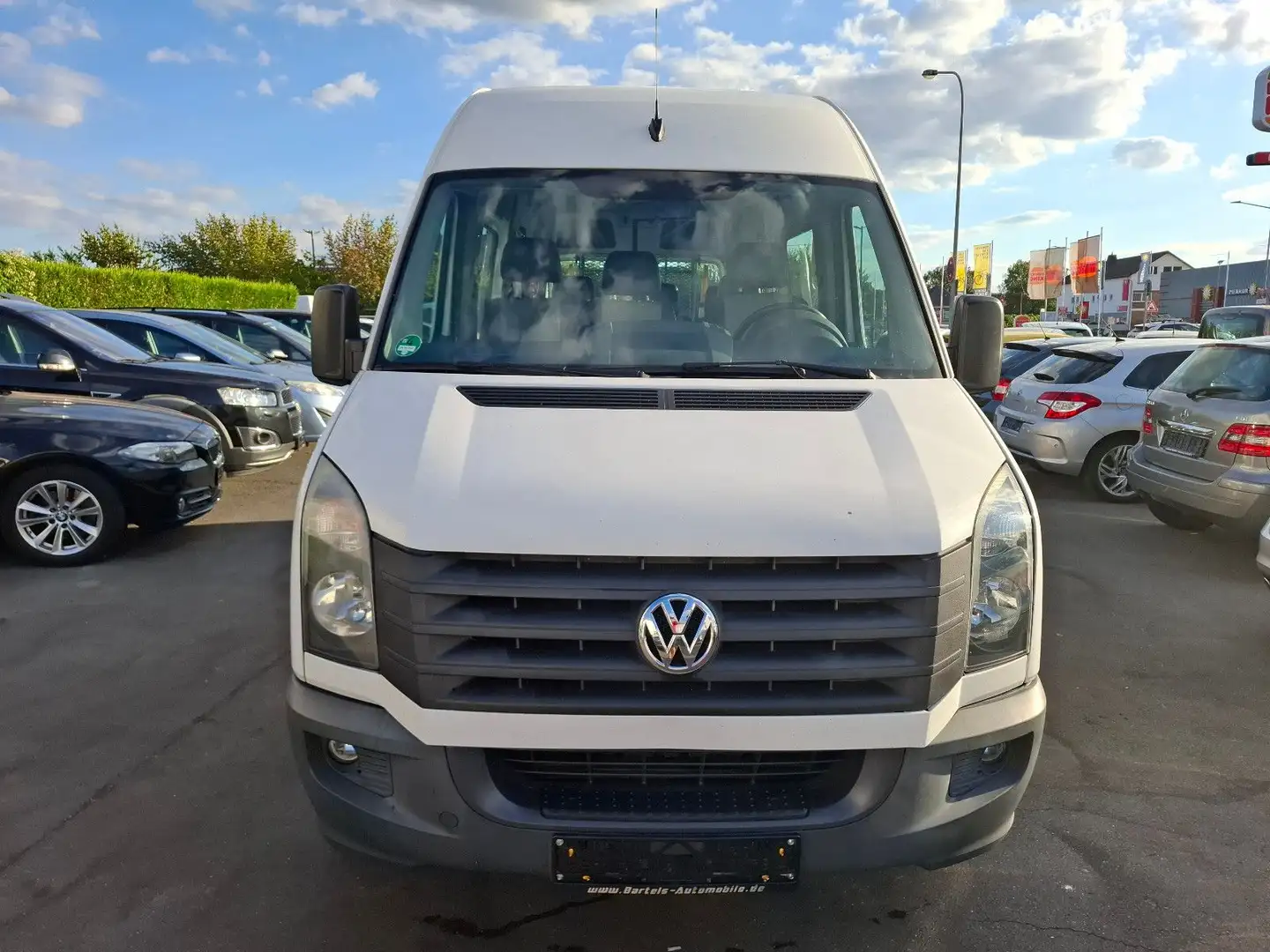 Volkswagen Crafter Kombi 35 mittel L2H2 Hochdach Weiß - 2