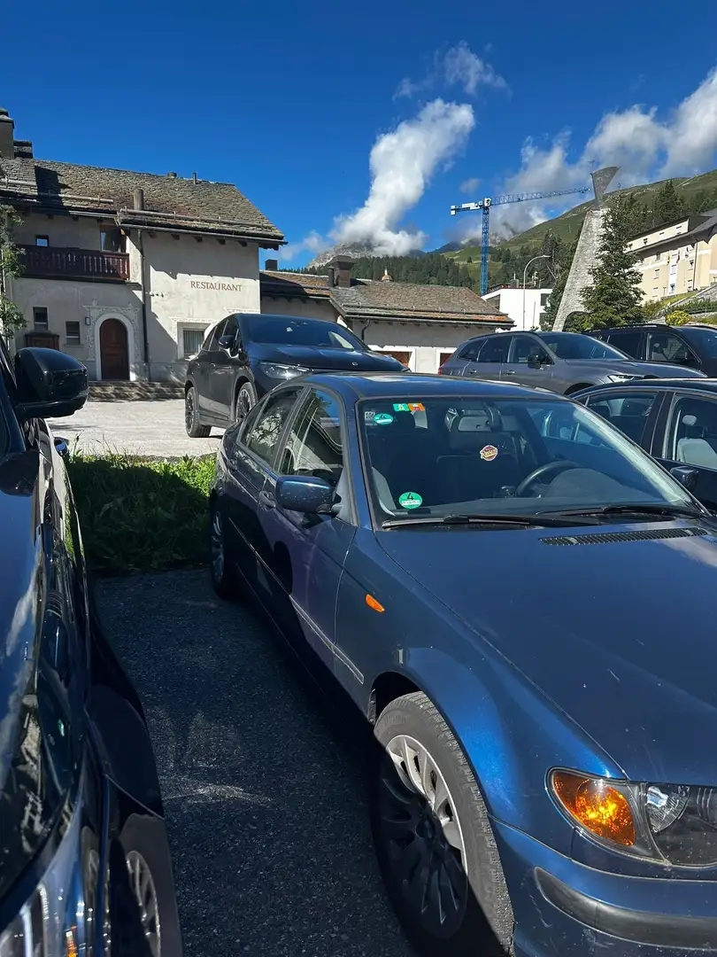 BMW 318 318i Bleu - 2