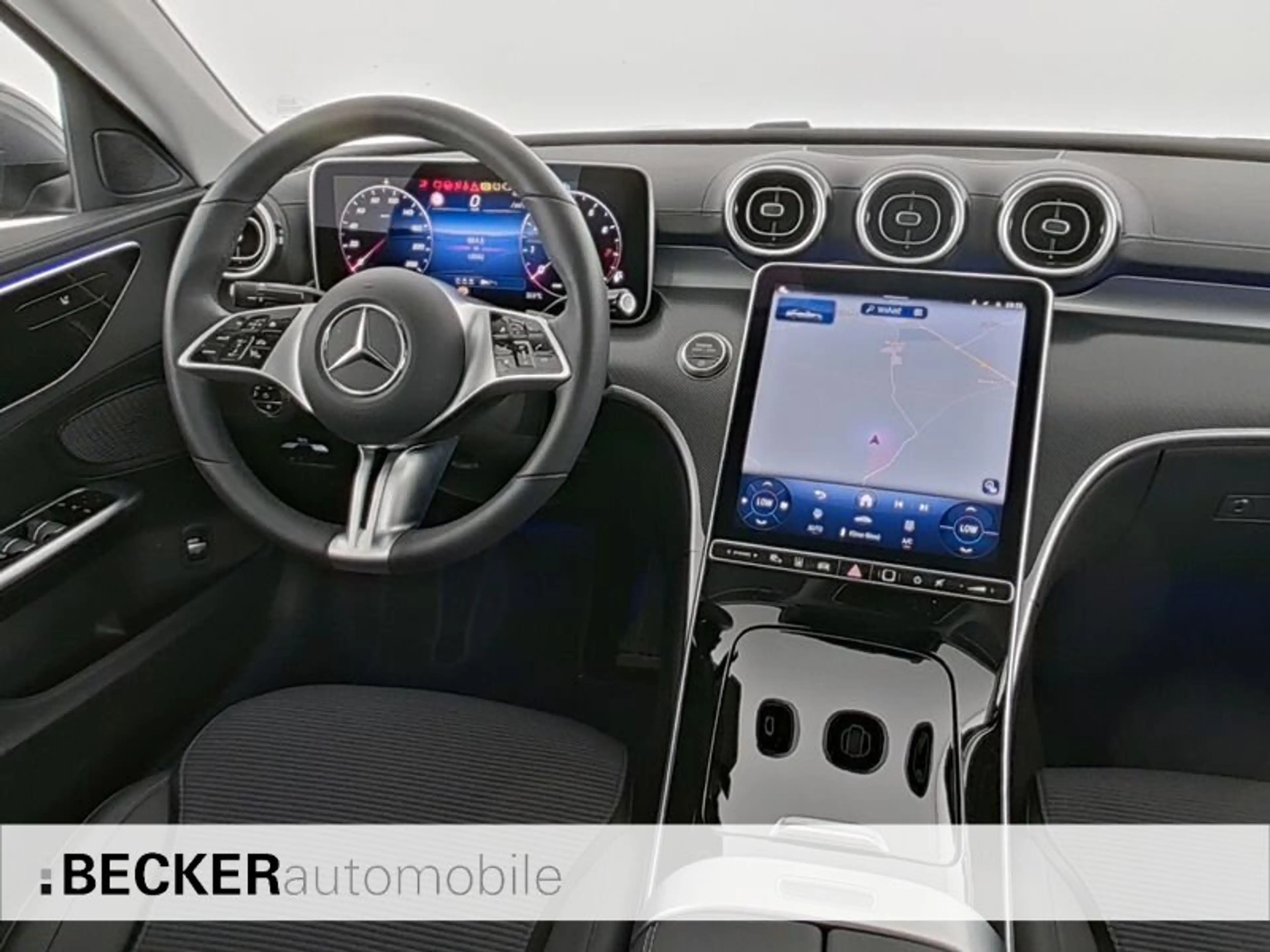 Mercedes-Benz C 180 C 180 AVANTGARDE Fahrassistenz Paket+ AHK 360° — photo 6