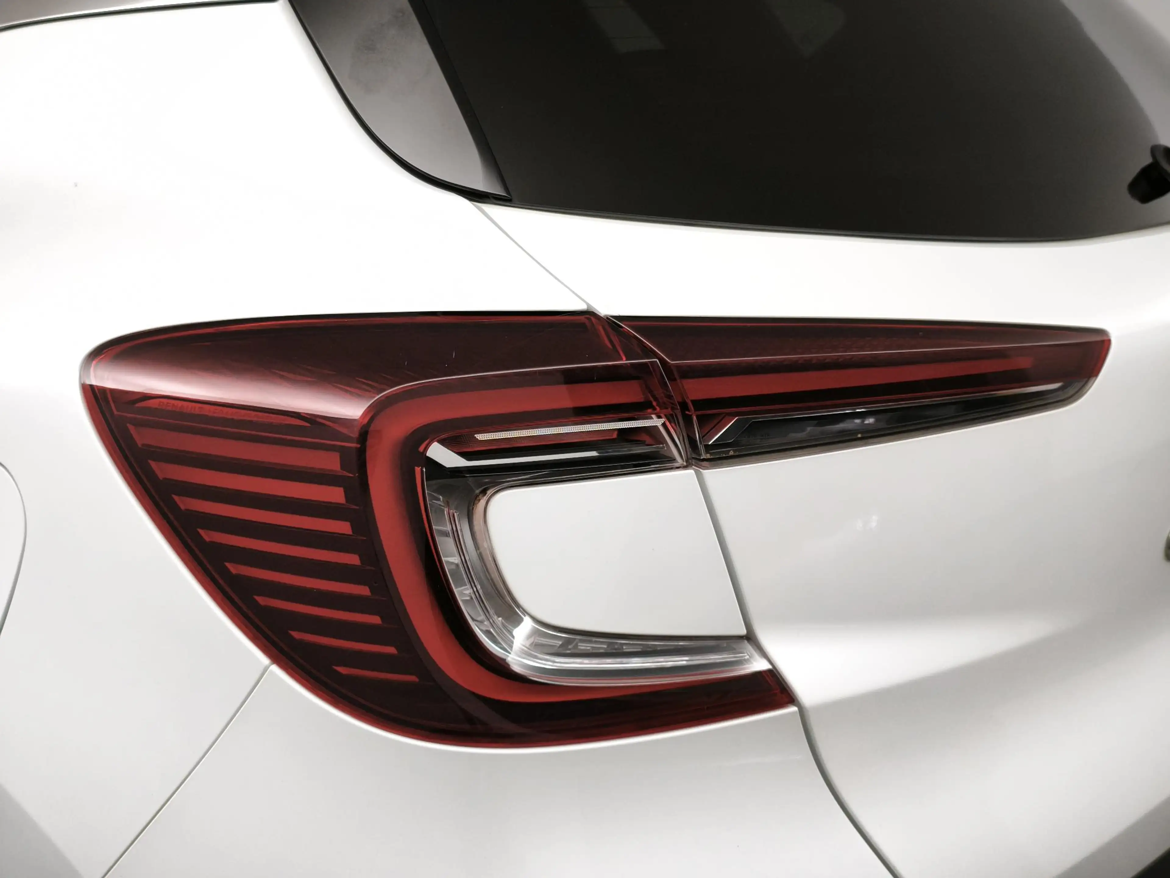 Renault Captur 1.6 E-Tech Plug-in Hybrid 160 Intens | Camera | 9, — photo 14