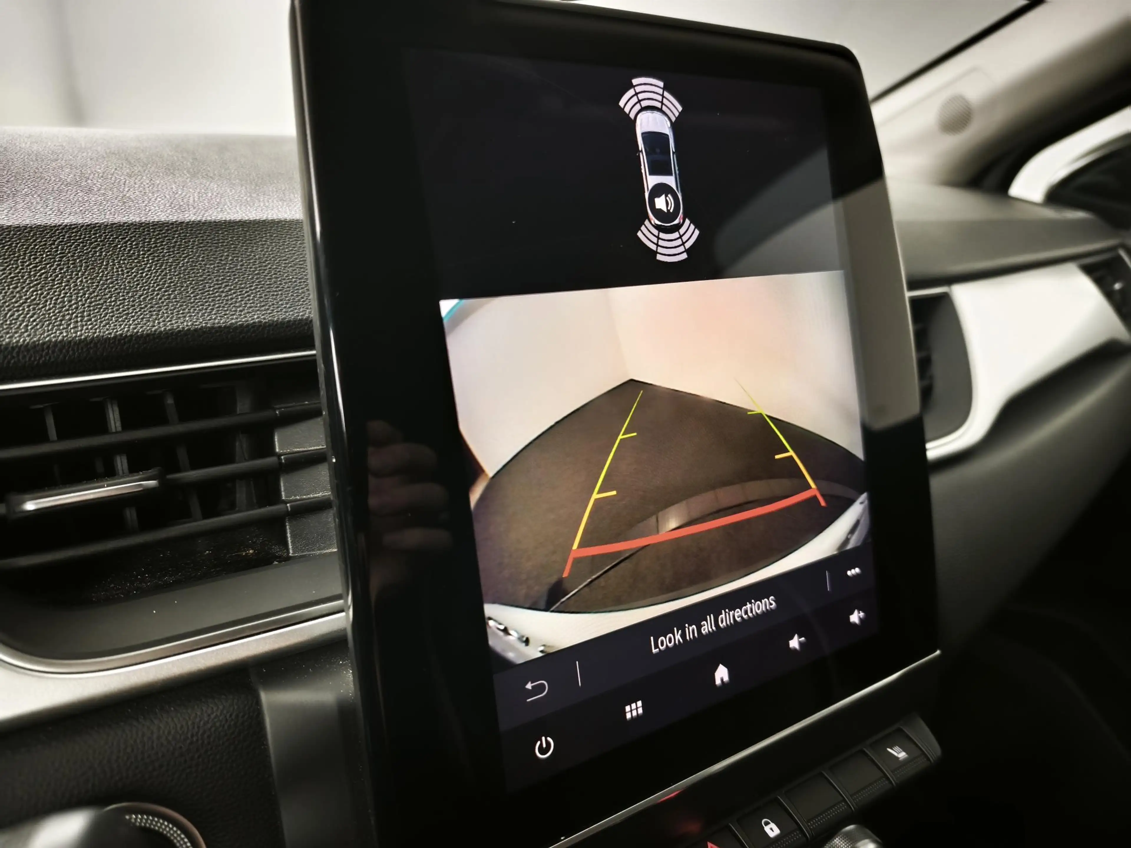 Renault Captur 1.6 E-Tech Plug-in Hybrid 160 Intens | Camera | 9, — photo 12