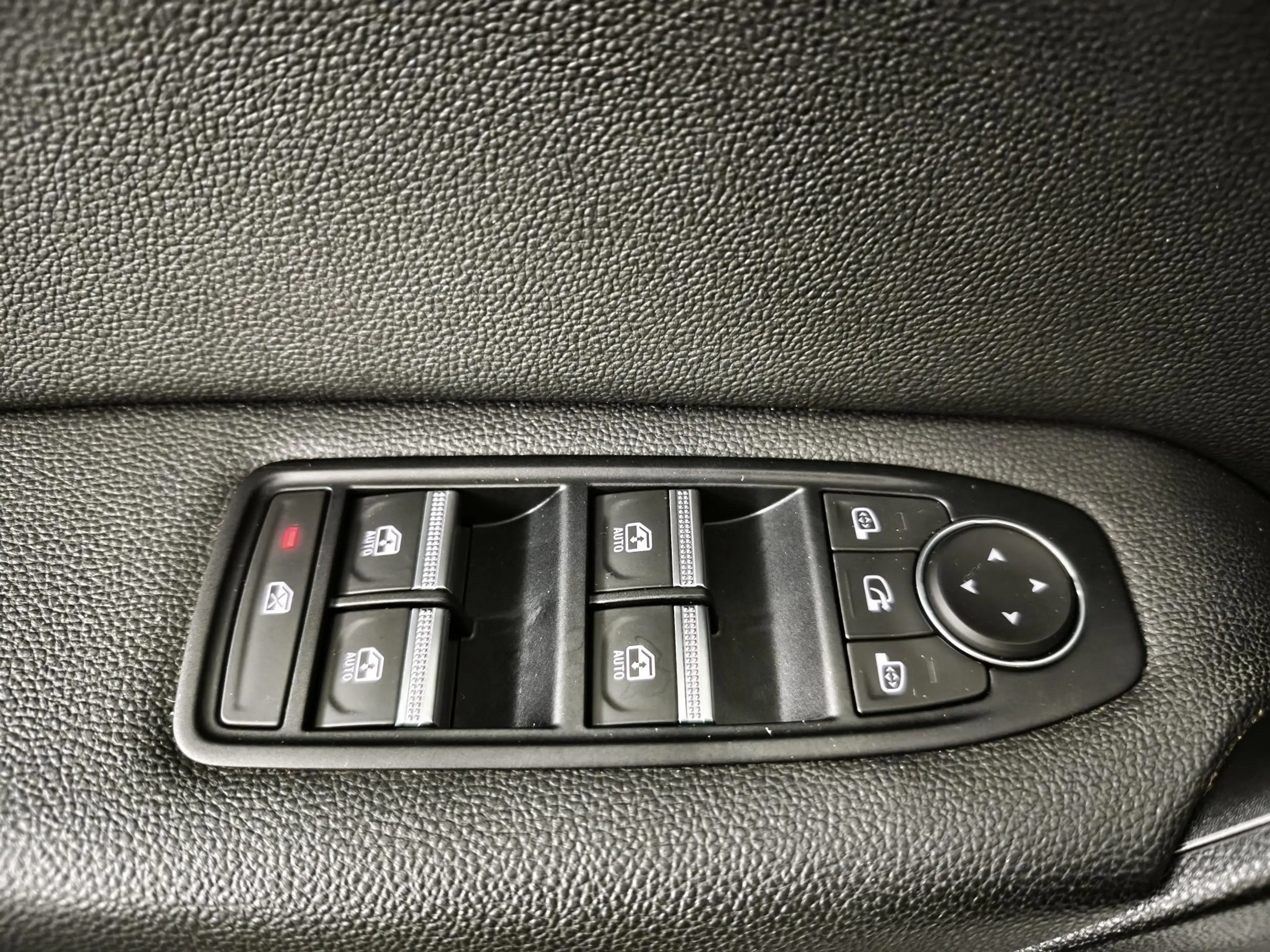 Renault Captur 1.6 E-Tech Plug-in Hybrid 160 Intens | Camera | 9, — photo 20