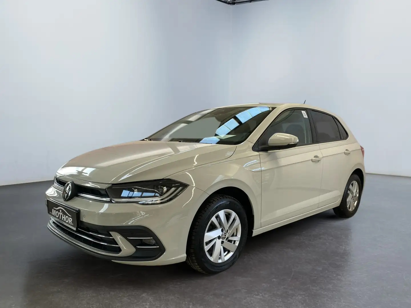 Volkswagen Polo VI Style 1.0 TSI DSG ACC Klima SHZ Grau - 2