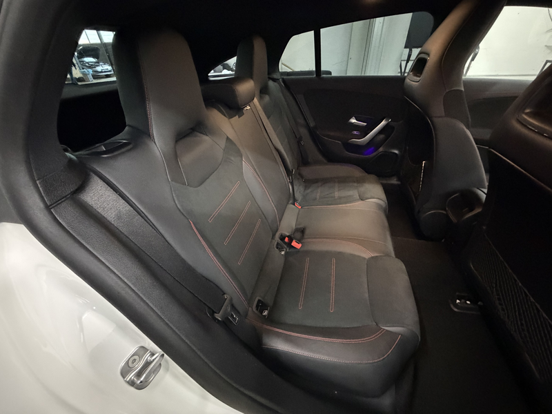 Mercedes-Benz CLA 250 e 8G-DCT AMG Line | AHK — photo 13