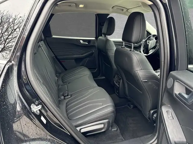 Ford Kuga view 5