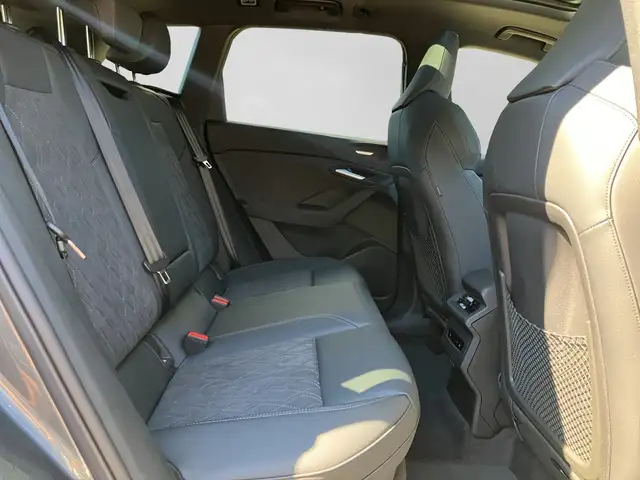 Audi E-Tron view 6