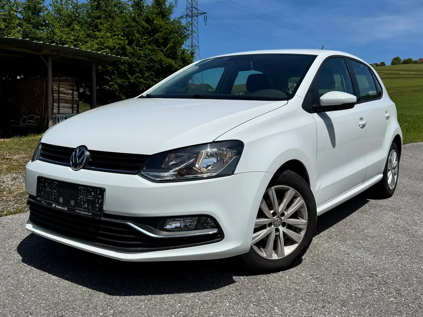 Volkswagen Polo 1,0 - Pickerl beim Öamtc vor 30 km NEU. Weiß - 1