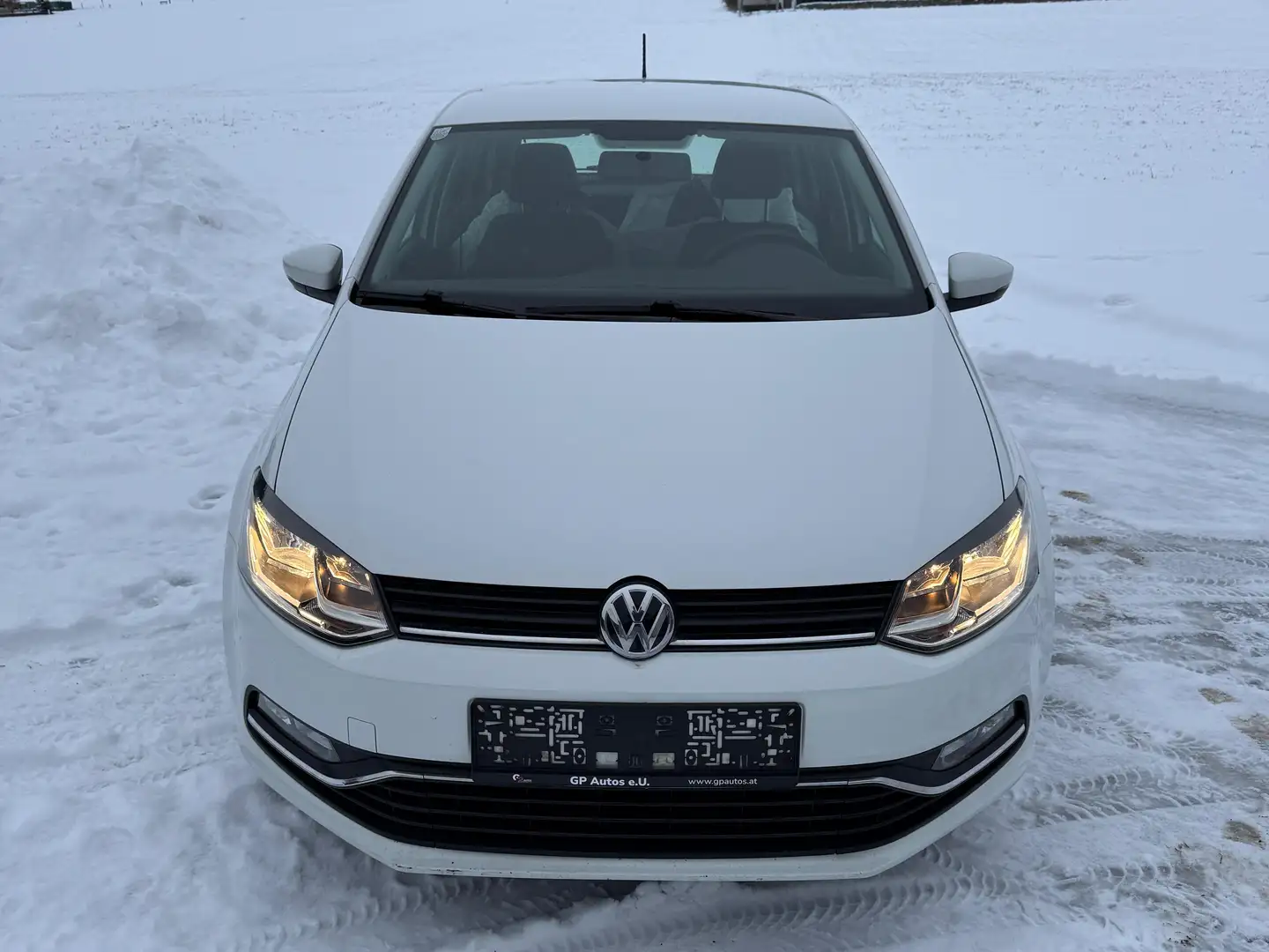 Volkswagen Polo 1,0 - jährliche Service bei Porsche Weiß - 2