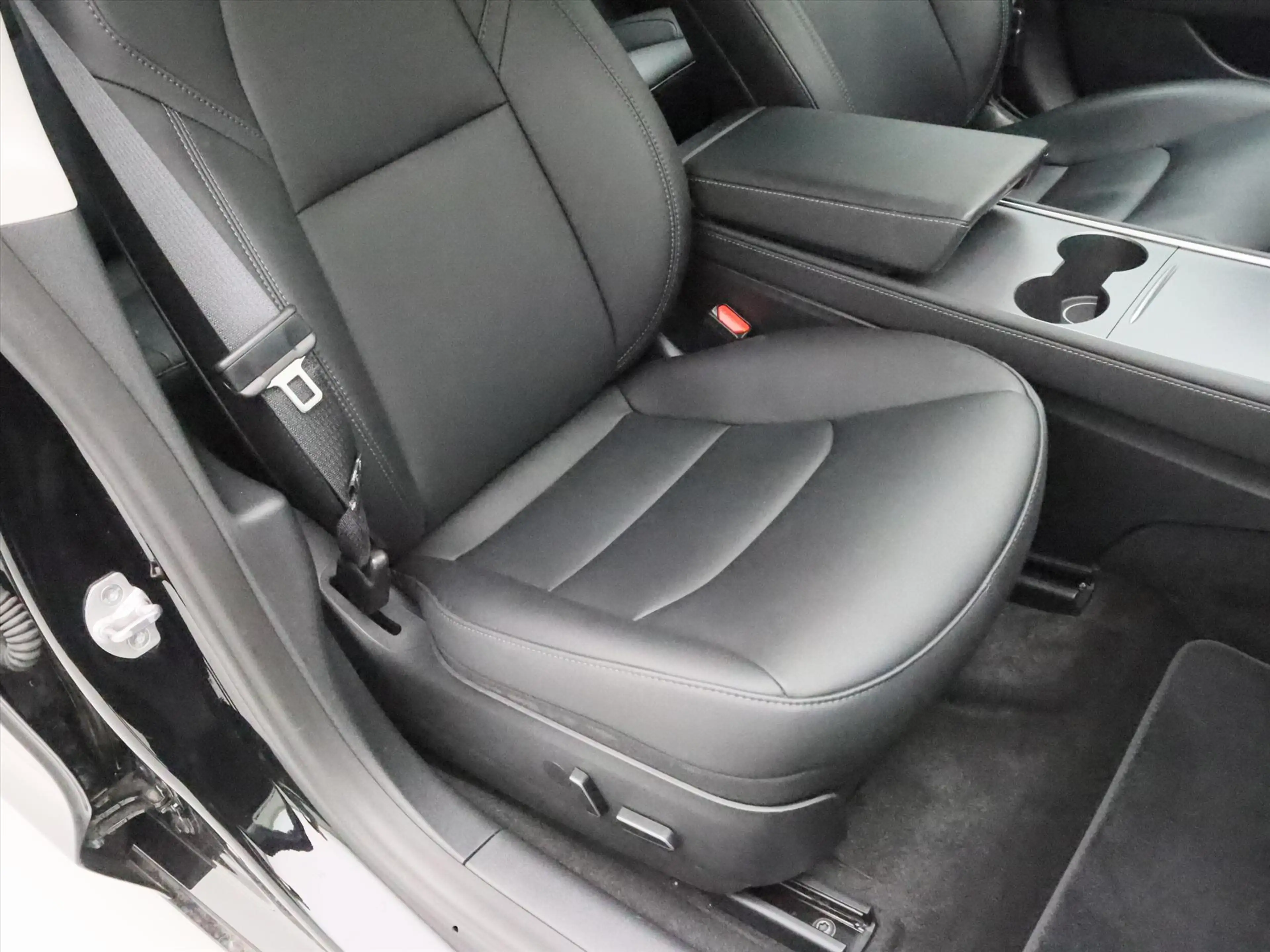 Tesla Model 3 Standard RWD Plus UPGRADE 93.5% SoH [ AMD RYZEN+LF — photo 15